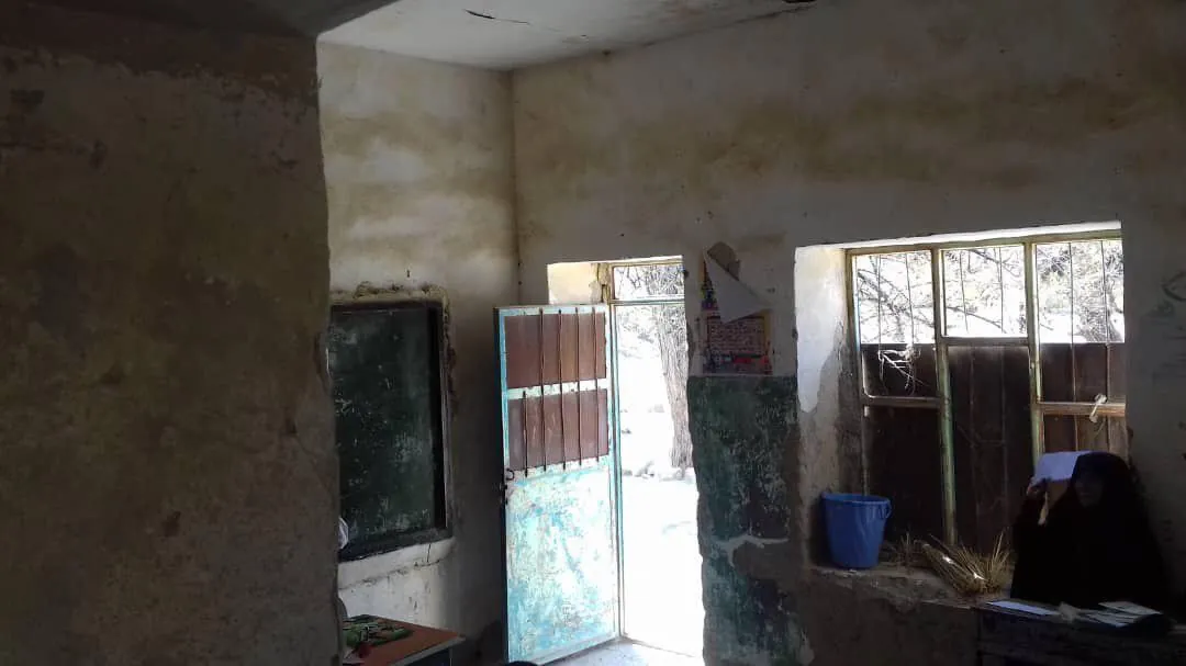 کمک موسسه به مجتمع آموزشی، کمک به مجتمع آموزشی آپاتان، شهرستان سرباز