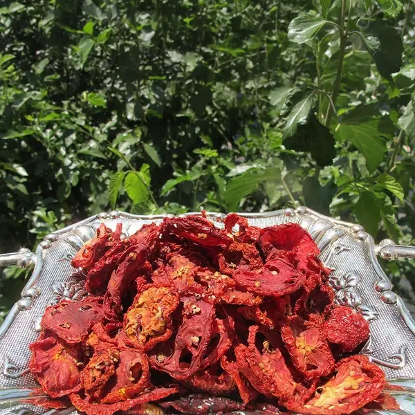 اسلایس گوجه فرنگی